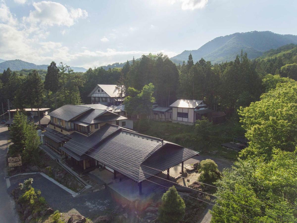 祭畤温泉かみくら Hotel Ichinoseki Buitenkant foto